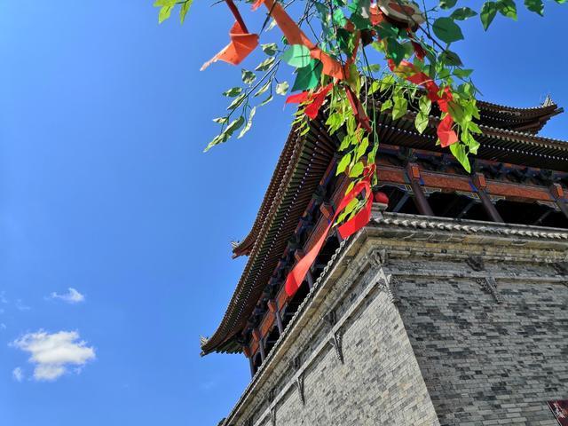 华为麦芒7评测：外挂AI四摄升级，续航有惊喜